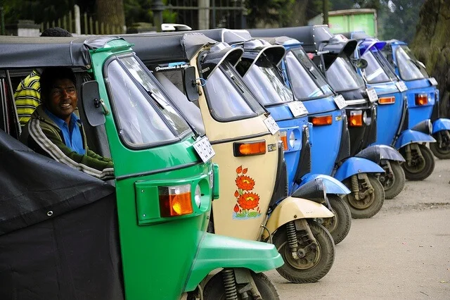Scenic Tuk Tuk Rides 1 tuk tuk ride hire srilanka lankaawo travels